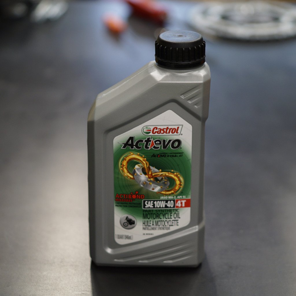 Castrol Actevo 10W40 Oil - 1 Qt Cycle Refinery