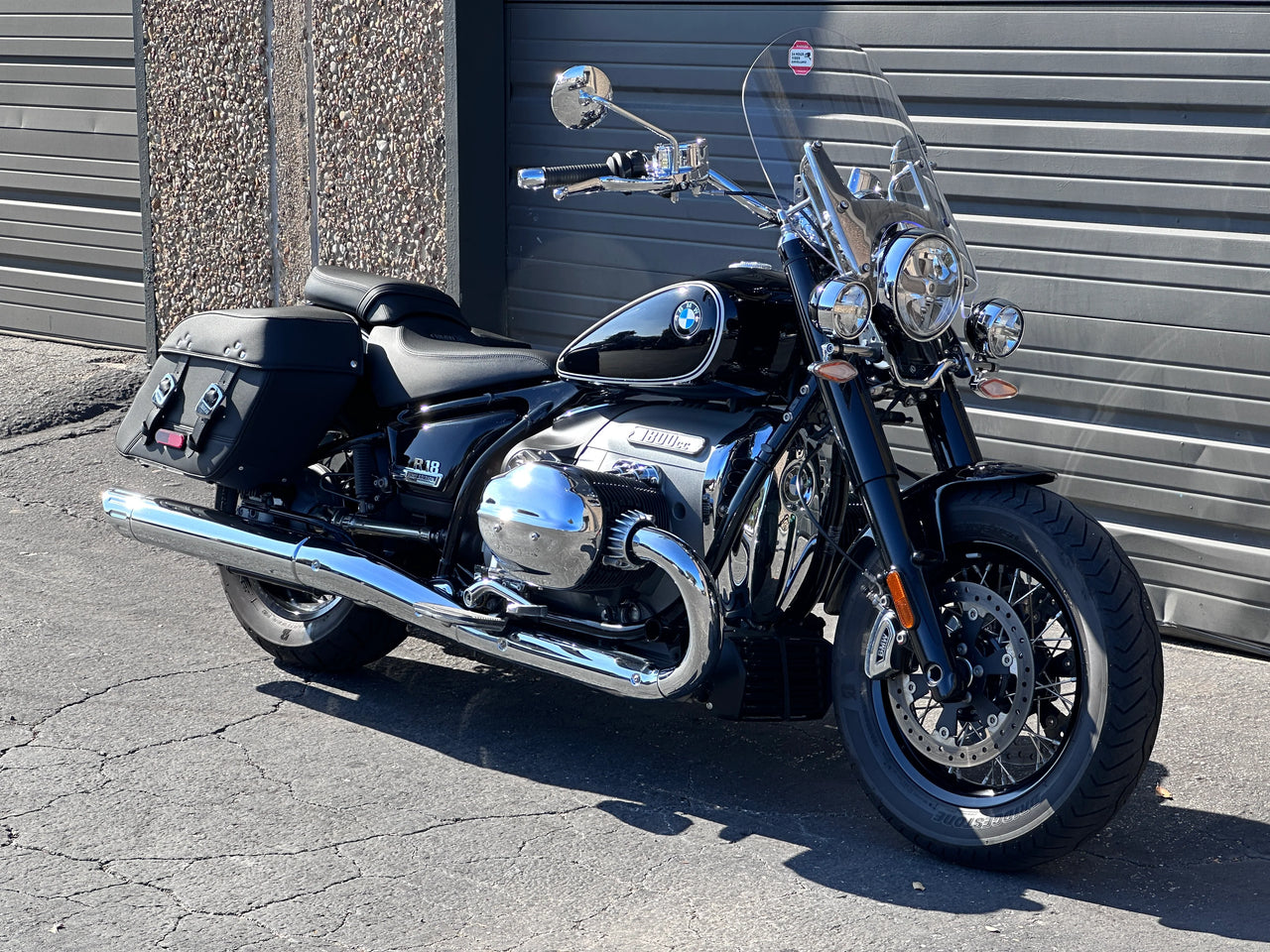 2021 BMW R18 Classic Cycle Refinery